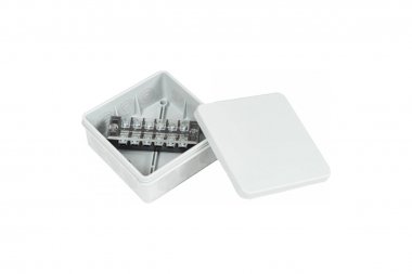 Фотография товара 'Промрукав PR80.0170 Коробка распределительная двухкомпонентная (HF) сечение до 2,5 мм?, 100х100х40'